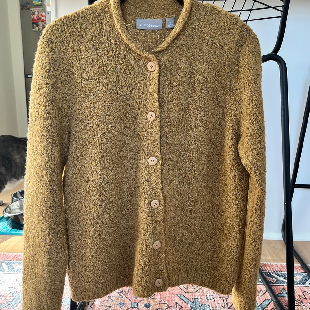 Cozy Yellow-Brown Cardigan